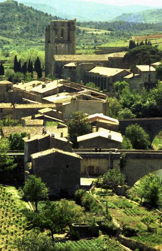 Vue du village et de ses environs.