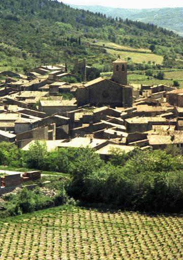 Vue du village et de ses environs.