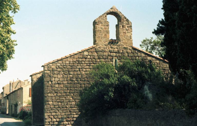 Façade ouest avec le clocher.