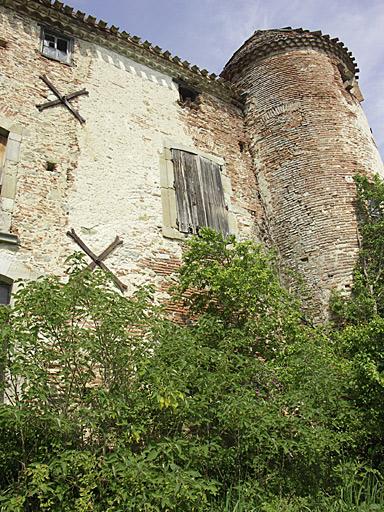 Façade sud-ouest et tour sud.