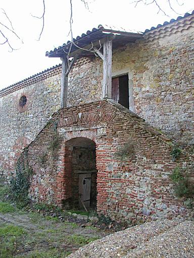 Bâtiments annexes : écurie.