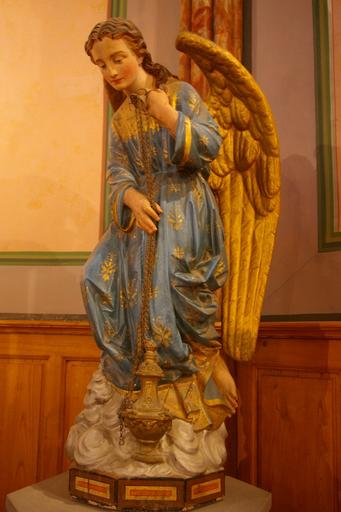 Choeur : statue ange.