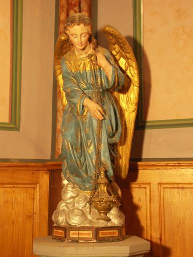 Choeur : statue ange.