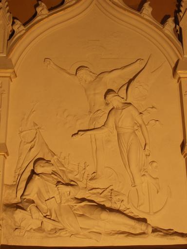 Chapelle latérale nord, du Sacré Coeur : monument aux morts signé H. Giscard.