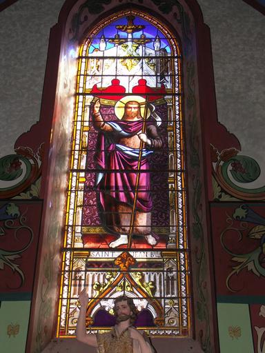 Chapelle latérale sud, Saint Jean-Baptiste : vitrail signé A. Bergès, Toulouse.