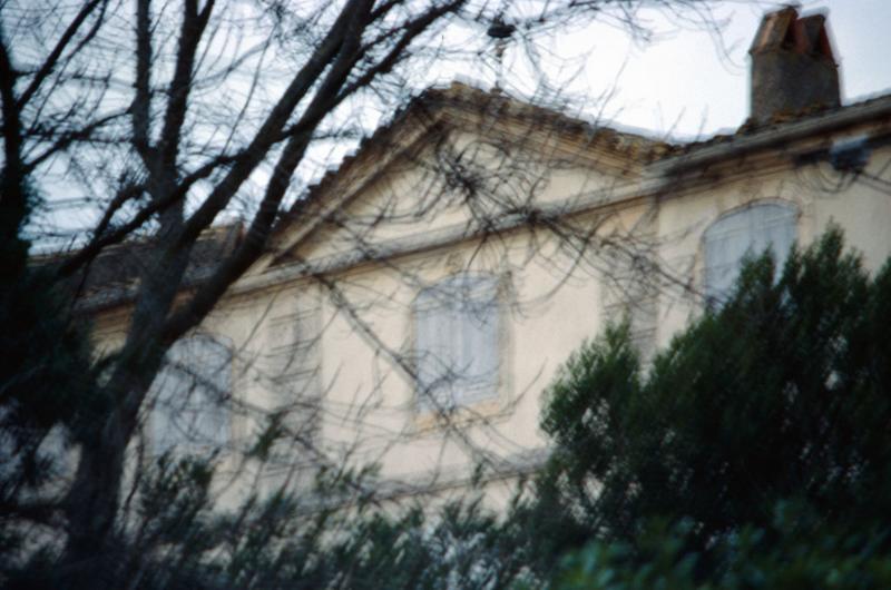 Vue de la façade sur jardin.