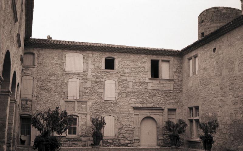 Façade sur cour.