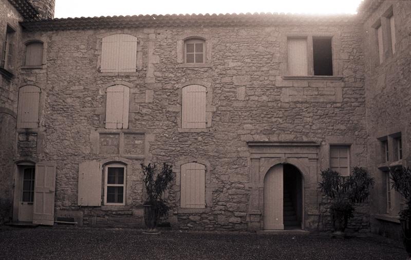 Façade sur cour.