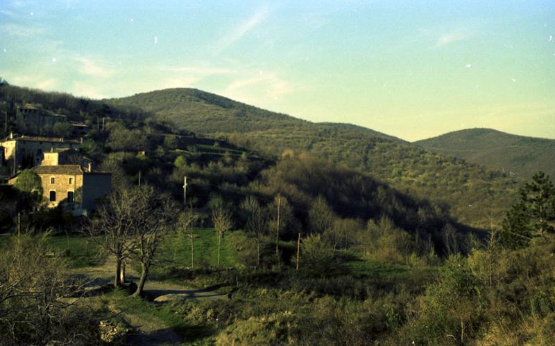 Vue du village et de l'église.