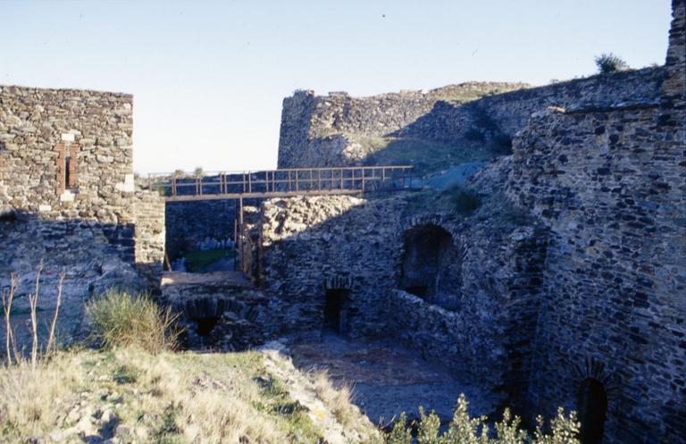 Intérieur du fort.