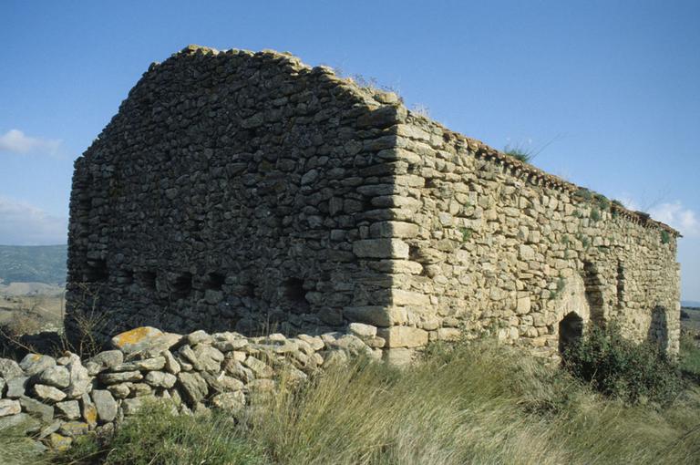 Vue générale des façades sud et ouest.