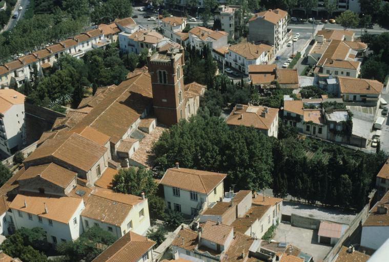 Vue du ciel axe ouest.