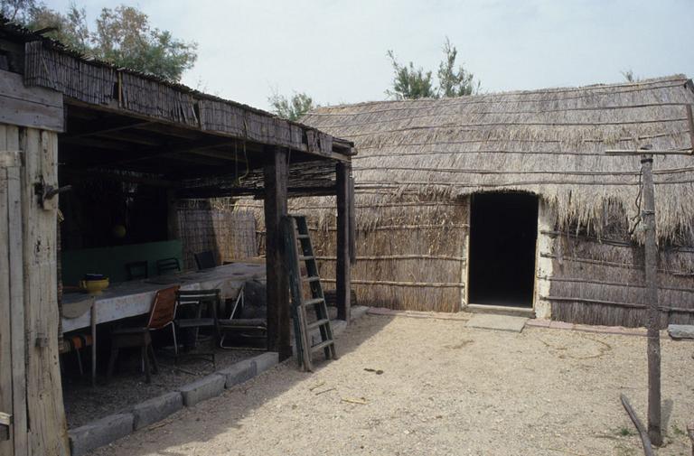 Baraque en sanills (occupant M. Cabrol).