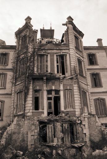 Bâtiment principal.