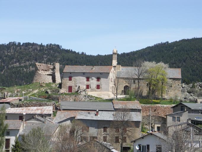 Vue du village depuis le sud.