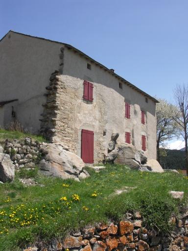 Ancien château (ancien prsbytère).