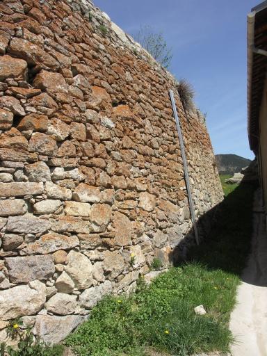 Enceinte côté ouest.