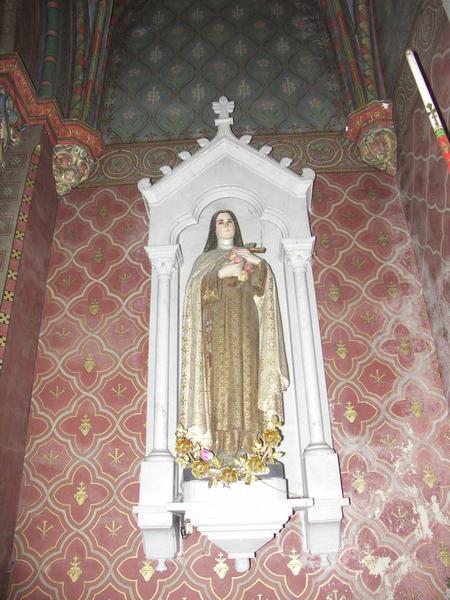 Nef. Chapelles nord. Chapelle du Sacré Coeur. Décor peint néo gothique.