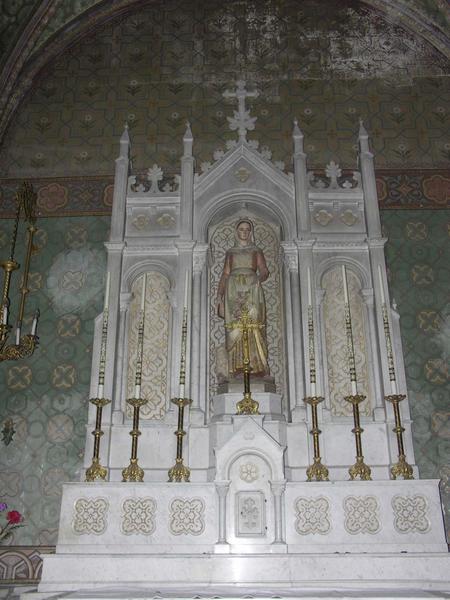 Nef. Chapelles nord. Chapelle Sainte Philomène.