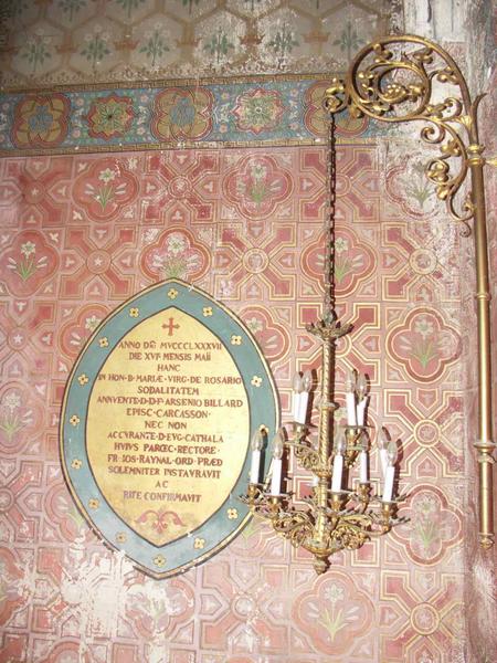 Nef. Chapelles sud. Chapelle de la Vierge du Rosaire 1887. Institution de la chapelle par Mgr Billard, prêtres Cathala et Raynal.