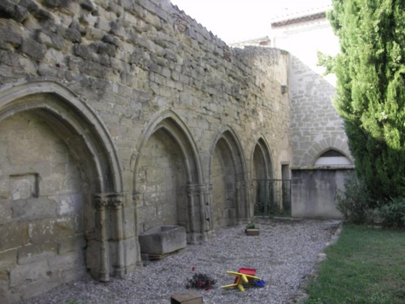 Vestiges du cloître des Cordeliers. Parcelle 1488 actuelle maison Grosset. Etat en 2006.