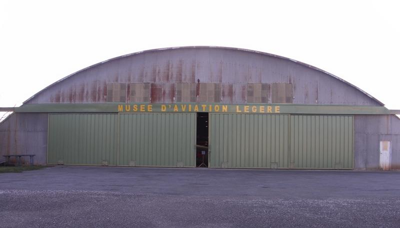 Le hangar Mistral I. Côté ouverture.