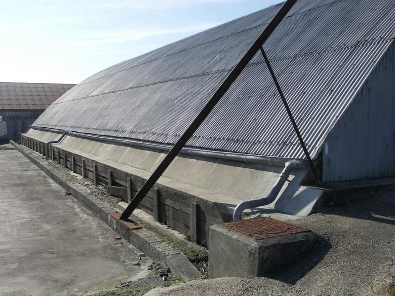 Le hangar Mistral II. Côté est.