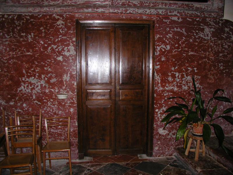 Intérieur de Notre-Dame du Cros.