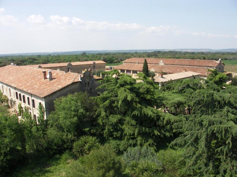 Vue de la ferme depuis la tour de l'horloge.