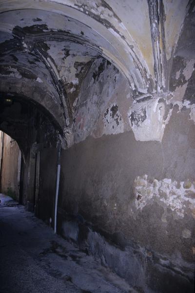 Vestiges du cloître.