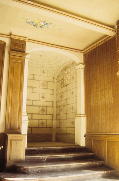 Intérieur ; niche du couloir.