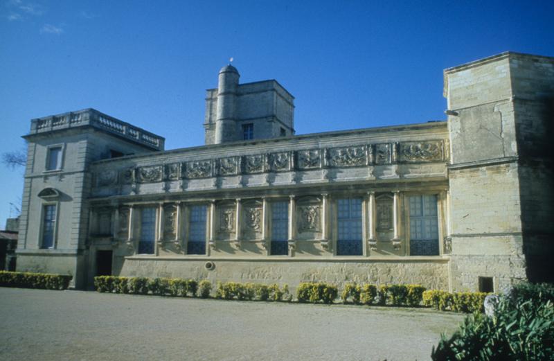 Façade du château.