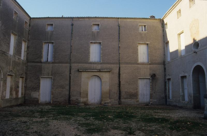 Deuxième cour intérieure.