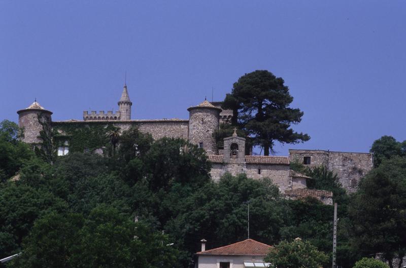 Château fort Notre-Dame-du-fort, Château