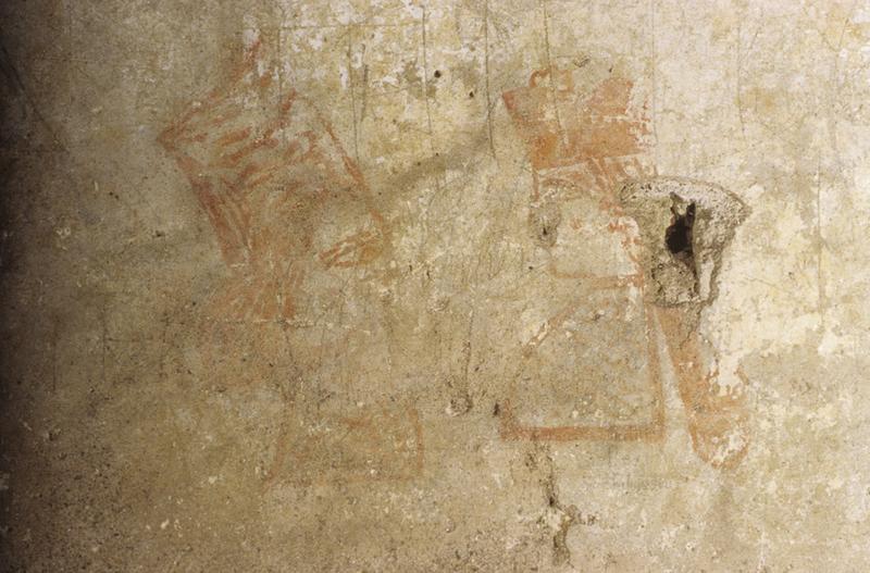 Intérieur ; traces de peintures murales.