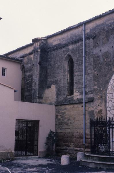 Façade de la nef.