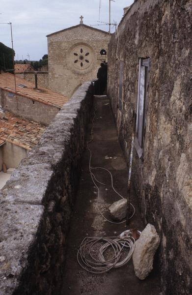 Chemin de ronde.