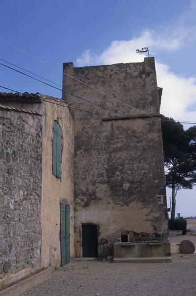 Bâtiment annexe.