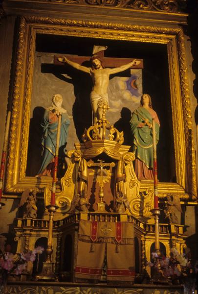 Intérieur, retable, détail.