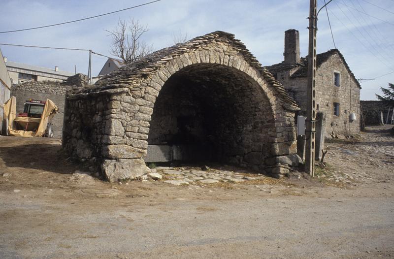 Fontaine.