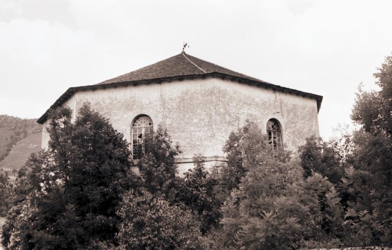 Vue des baies des tribunes.