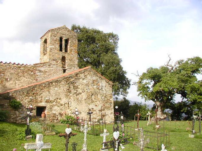 Vue côté cimetière.