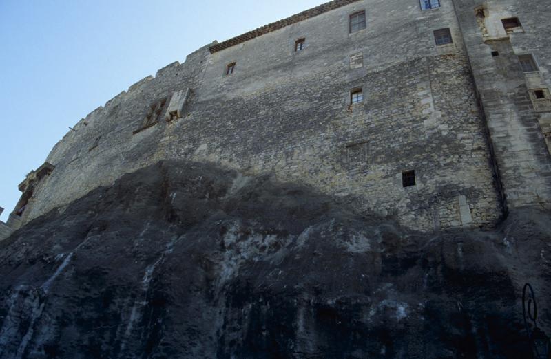 Façade nord depuis le boulevard Gambetta.