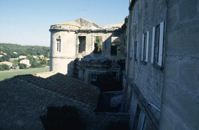 Tour nord-ouest, vue depuis le balcon ouest.