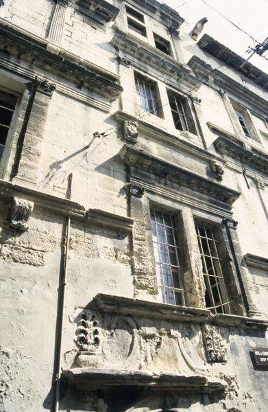 Façade, travée de l'entrée.