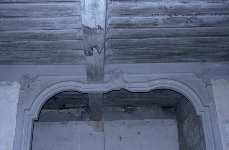 Intérieur, dernier niveau, alcove de la chambre centrale de l'aile ouest.