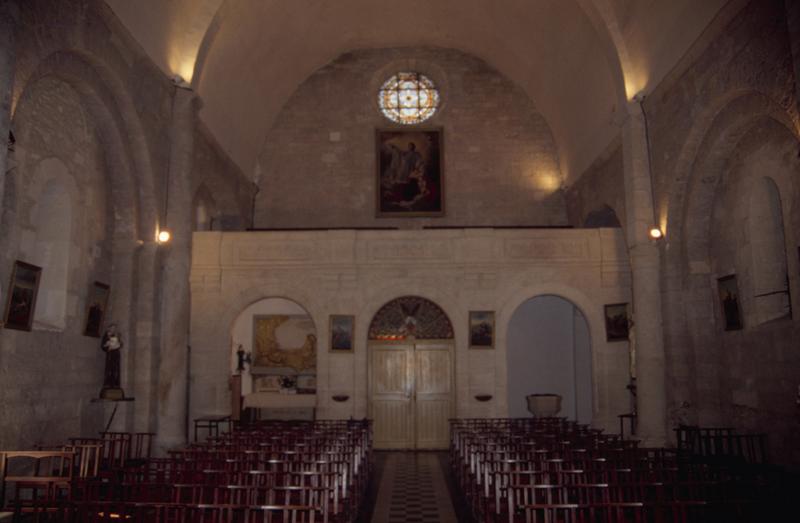 Nef, mur ouest, vue de la tribune.