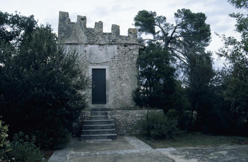 Parc, ancienne tour.