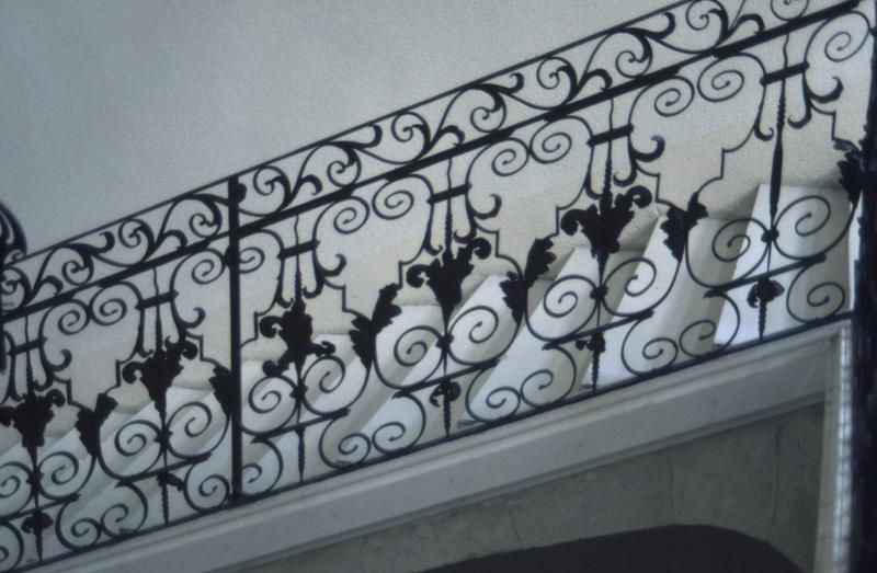 Rampe du grand escalier, détail.