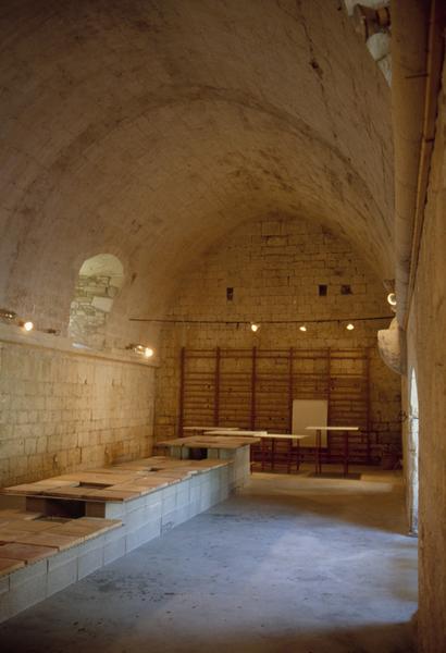 Intérieur de la salle capitulaire, vue générale.